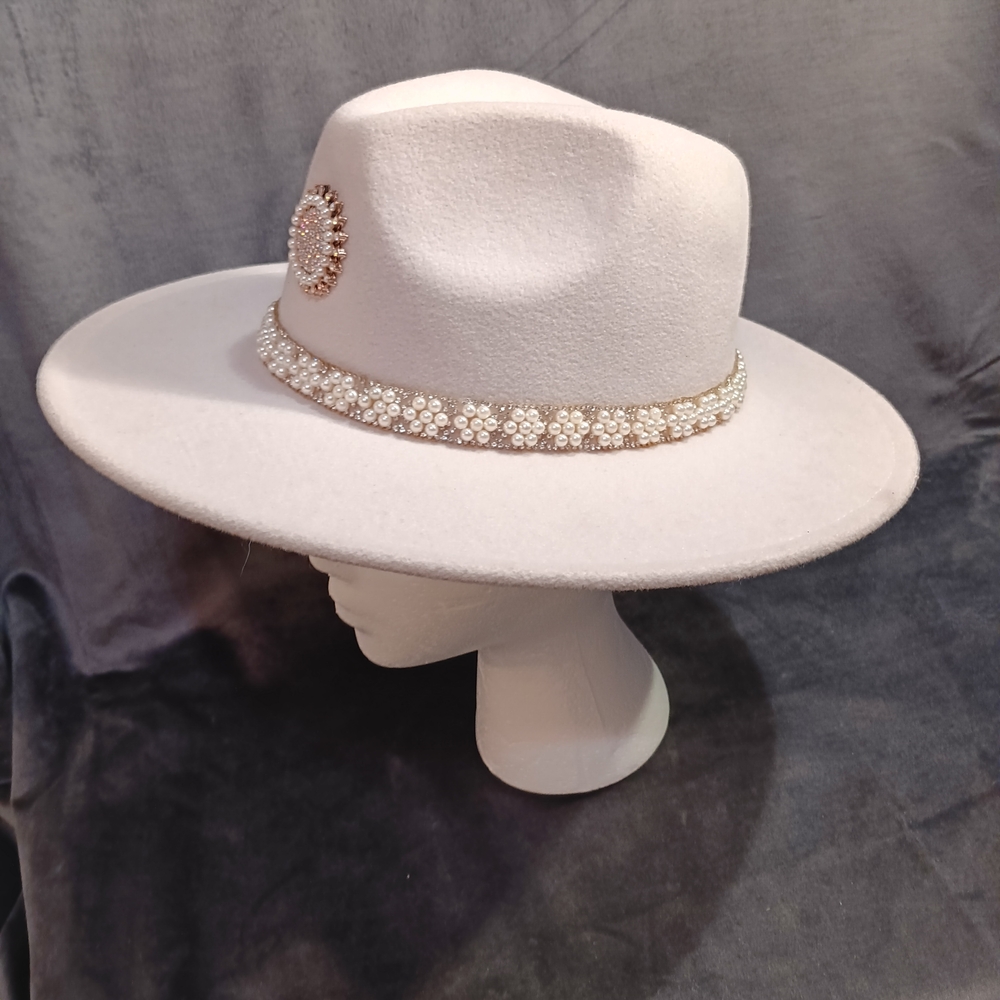 Pearl And Rinestone Fedora Cream  One Of A Kind - Picture 3 of 10